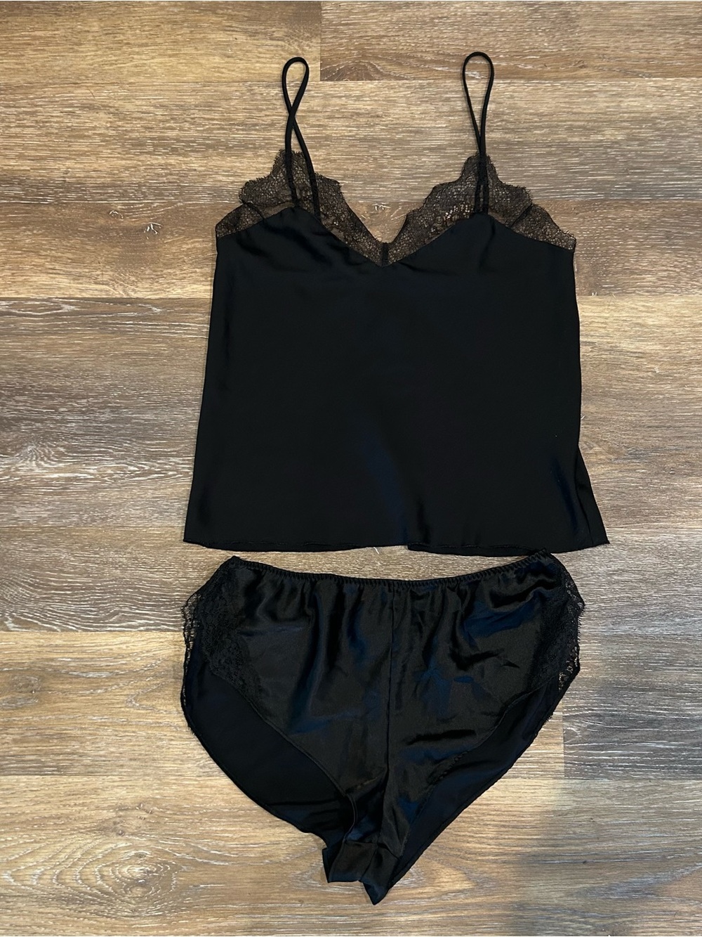 M382 Victoria's Secret Black Lace-Trim Cami & Brief Set Sz. Sm